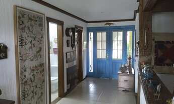 Imagem 4: Casa de condomínio sobrado para venda possui 230 metros quadrados com 4 quartos