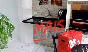 Imagem 1: Amplo na quadra da praia! 3 dormitórios, 1 suíte, garagem fechada