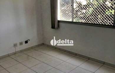 Imagem 4: Apartamento com 2 dormitórios à venda, 55 m² por R$ 130.000,00 - Chácaras Tubalina - Uberl