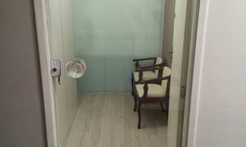 Imagem 2: Sala comercial à venda no centro de Fpolis