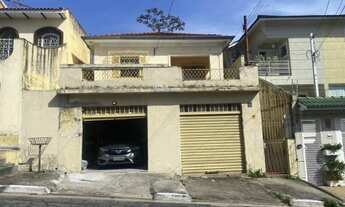 Imagem: Casa em terreno grande (10x30 - 300m2) no
