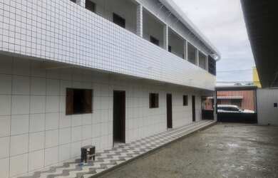 Imagem 4: Alugo Kitnet no Planalto 1/4 R$400,00 C/garagem coberta Não paga água