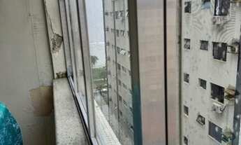 Imagem 2: 1 dormitório - vazio - com vista para o mar!!