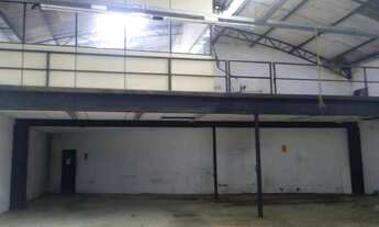 Imagem 4: Galpão à venda ou locação na Vila Anglo Brasileira com 627m², fácil acesso às principais a