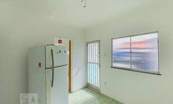 Imagem 2: Casa para Aluguel - Barreto, 2 Quartos, 70 m2