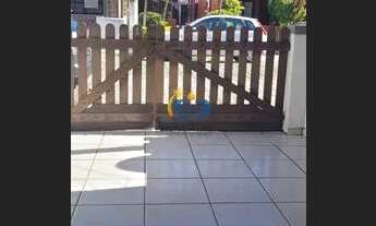 Imagem: Casa duplex charmosa e bem localizada em