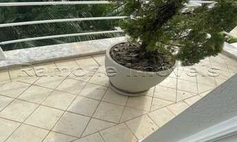 Imagem 7: Vende-se casa em Alphaville (Residencial 6) - 420m2 com 3 suítes + 1 quarto social e 6 vag