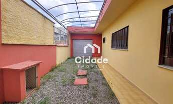 Imagem 3: Casa com 4 dormitórios para alugar, 115 m² por R$ 2.500,00/mês - Água Verde - Jaraguá do S