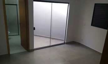 Imagem 2: Casa com 3 suítes e piscina na Vila Alto Paraíso