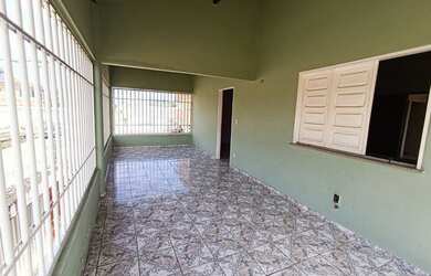 Imagem 5: AGENDE SUA VISITA! LINDA CASA DUPLEX A VENDA NO LOURIVAL PARENTE COM 05 DORMITÓRIOS