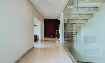 Imagem 3: Casa sobrado de 5 dormitórios ( 4 suítes), quintal enorme. Locação ou para venda em condom