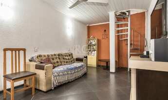 Imagem 2: Sobrado para Venda - 110m², 3 dormitórios, 6 vagas - Jardim Floresta