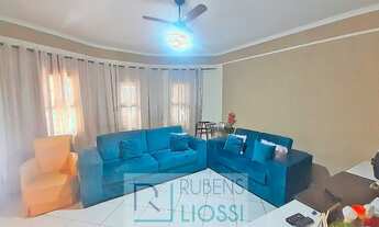 Imagem 4: Casa com 3 dormitórios e 200m2