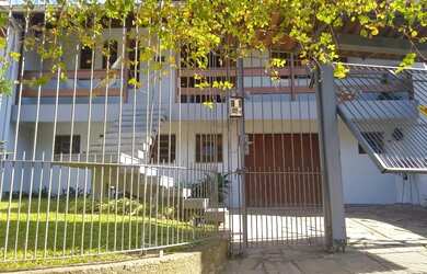 Imagem 2: Casa para Venda - 200m², 3 dormitórios, sendo 1 suites, Cavalhada