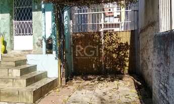 Imagem 2: Casa para Venda - 165m², 2 dormitórios, 4 vagas - Menino Deus