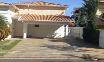 Imagem 3: RP4 - Casa Térrea, com 4 suítes para locação no Alphaville, com 651m² de terreno e 275m° d