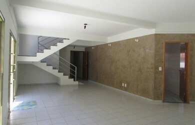 Imagem 4: Casa sobrado com 4 quartos - Bairro Jardim América em Goiânia