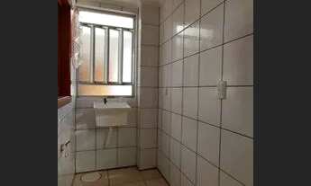 Imagem 6: Apartamento com 2/4 bem localizado