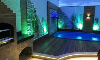 Imagem: Casa em Colina de Laranjeiras