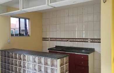 Imagem 2: Linda casa de 2 /4 sendo uma suíte - condomínio ecoville