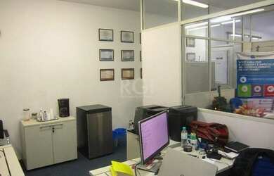 Imagem 4: Conjunto/Sala para Venda - 70.31m², 0 dormitórios, Cidade Baixa