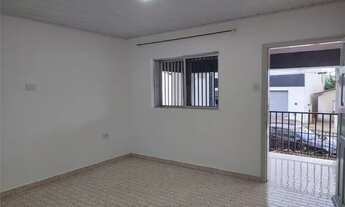 Imagem 5: Casa familiar com 2 quartos, espaço verde e edícula!