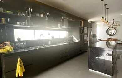 Imagem 7: Casa para venda tem 340 metros quadrados com 3 quartos