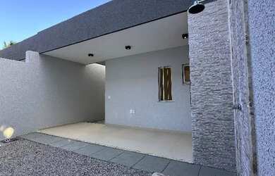 Imagem: Casa plana com três quartos sendo dois