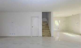 Imagem 3: Sobrado com 3 quartos à venda em Butiatuvinha - PR