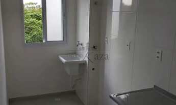 Imagem 3: Oportunidade - Apartamento - Jardim Jacinto - Aurora Residence - 2 Dormitórios - 44m²