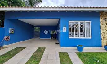 Imagem: Casa com 7 quartos no bairro Santa Mônica