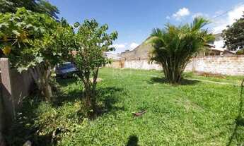 Imagem: Casa de esquina no bairro Aberta dos Morros