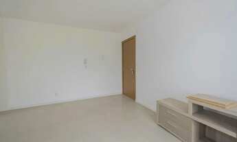 Imagem 3: Apartamento de 2 dormitórios para aluguel no Fragata em Pelotas RS, com boa distribuição i