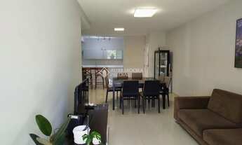 Imagem 3: Amplo apartamento com vista para área verde em Jurerê Internacional