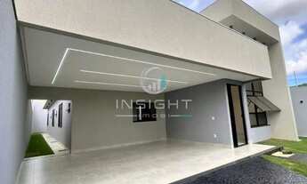 Imagem: Casa de Alto Padrão com Piscina Aquecida