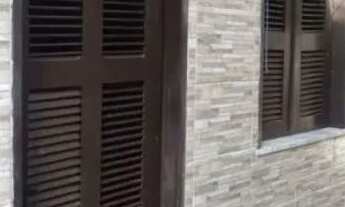 Imagem 2: Vendo quatro casas