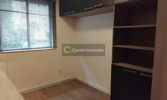 Imagem 5: Apartamento três quartos todo reformado