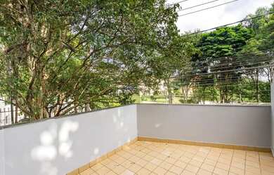 Imagem 6: Casa para venda possui 100 metros quadrados com 3 quartos em Pacaembu - São Paulo - São Pa