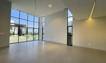 Imagem 4: Casa térrea com 4 suítes e piscina no Jardins Amsterdã