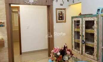 Imagem 5: Excelente casa com 4/4 sendo 02 suítes à venda, 217m² por R$ 980.000 - Cidade Jardim - Ube