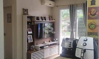 Imagem 2: Apartamento Gardem ( c/pátio), semimobiliado, 2 dormitórios, 1 vaga, churrasqueira e infra