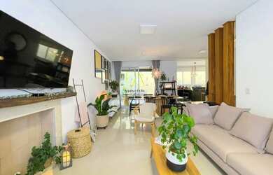 Imagem 2: Casa em Condomínio para Venda em Atibaia, Vila Santista, 4 dormitórios, 4 suítes, 5 banhei