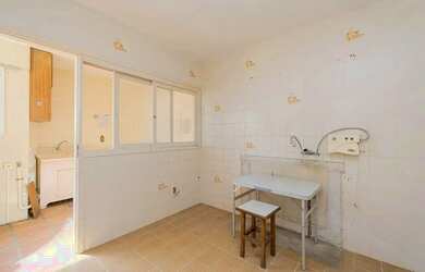 Imagem 3: Apartamento de 3 dormitórios disponível para aluguel no Centro de Pelotas RS, em localizaç