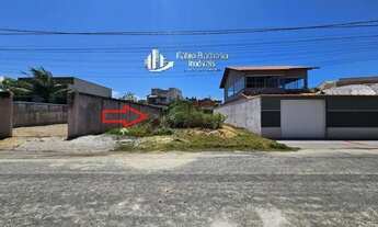 Imagem: Terreno na quadra do mar em Interlagos