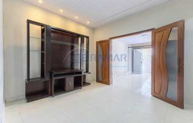 Imagem 3: Casa Moderna com 2 Quartos (2 Suítes), 2 Vagas de Garagem para Aluguel no Condomínio JK