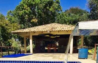 Imagem 2: Fazenda/Sítio/Chácara para venda tem 300 metros quadrados com 4 quartos