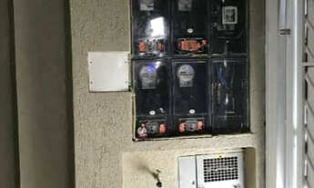 Imagem 3: Sobrado para Renda na Cidade AE Carvalho com 8 Quartos e 2 Vagas