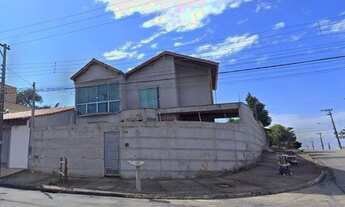 Imagem: Sobrado à venda, 275 m² por R$ 750.000,00