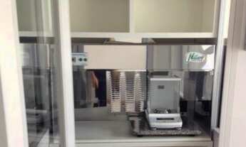 Imagem: Farmácia de Manipulação em Funcionamento