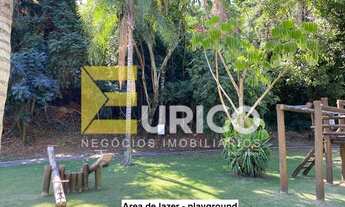 Imagem 3: Terreno à venda com topografia aclive e vista maravilhosa no condominio fechado Vila Hipic